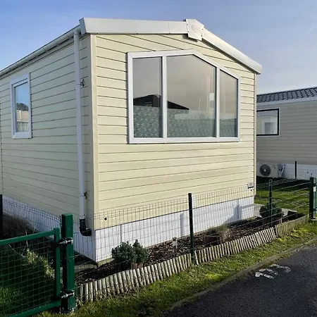 营地 Dans Le Vent *