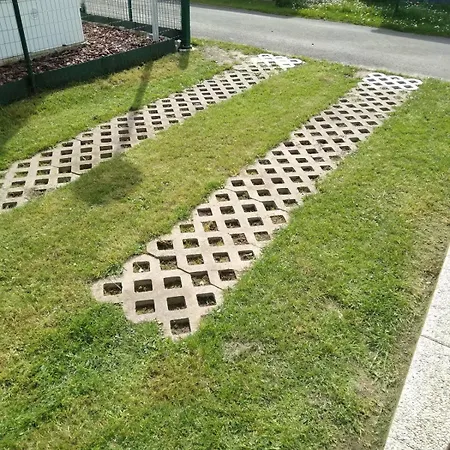 Dans Le Vent 营地 *