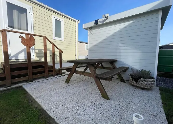 Κάμπινγκ Dans Le Vent